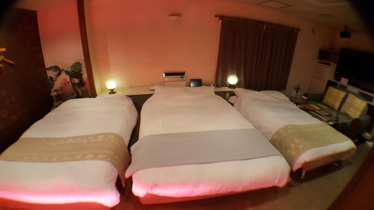 סאפורו Hotel Vegas (Adults Only) מראה חיצוני תמונה