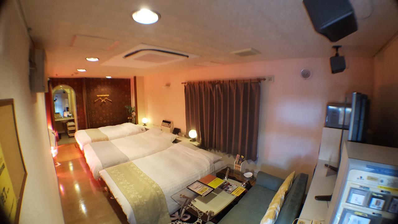 סאפורו Hotel Vegas (Adults Only) מראה חיצוני תמונה